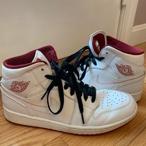 Air Jordan Retro Basketball Sneakers